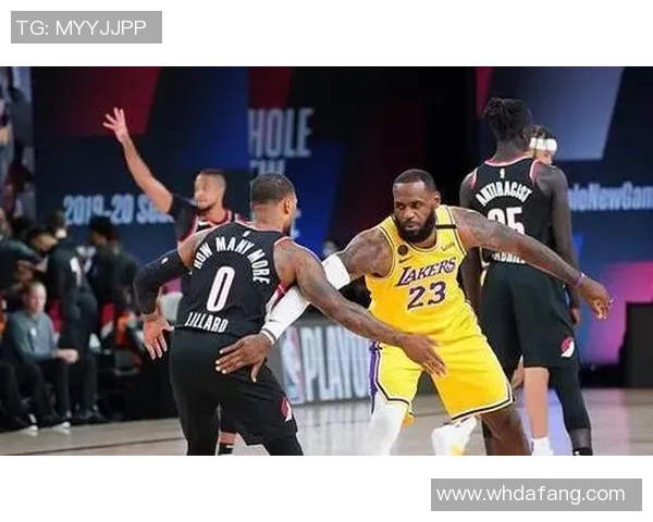 湖人对热火第四节精彩对决比分揭晓引发球迷热议 湖人对热火第四节精彩对决比分揭晓引发球迷热议