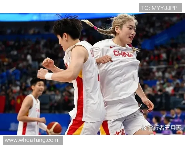 2018年亚运会女篮小组赛中国队迎战日本队全力争胜的精彩对决