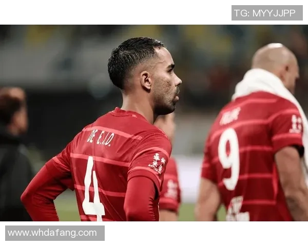 引发公愤!成都蓉城球迷+球员实锤轻视阿奇姆彭,足协还要怂恿吗? 引发公愤!成都蓉城球迷+球员实锤轻视阿奇姆彭,足协还要怂恿吗?